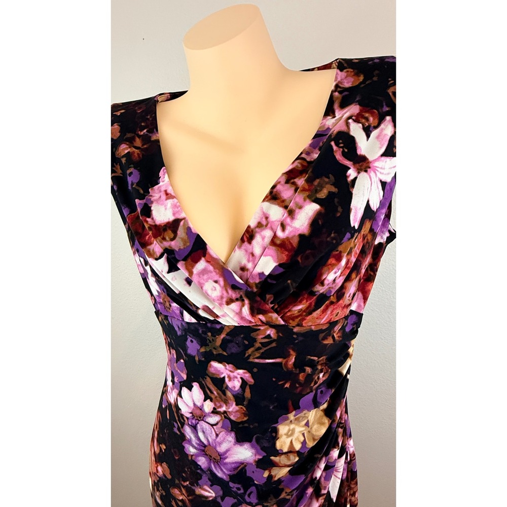 Lauren Ralph Lauren Floral Ruched Faux Wrap V-Neck Sheath Dress Purple Size 12 - Picture 6 of 7